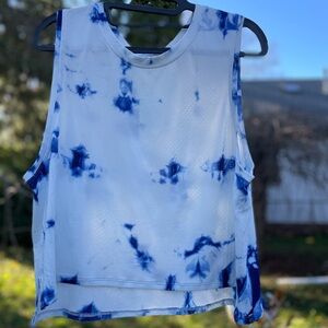 Lululemon Train to Be Tank Shibori Regatta Blue  10